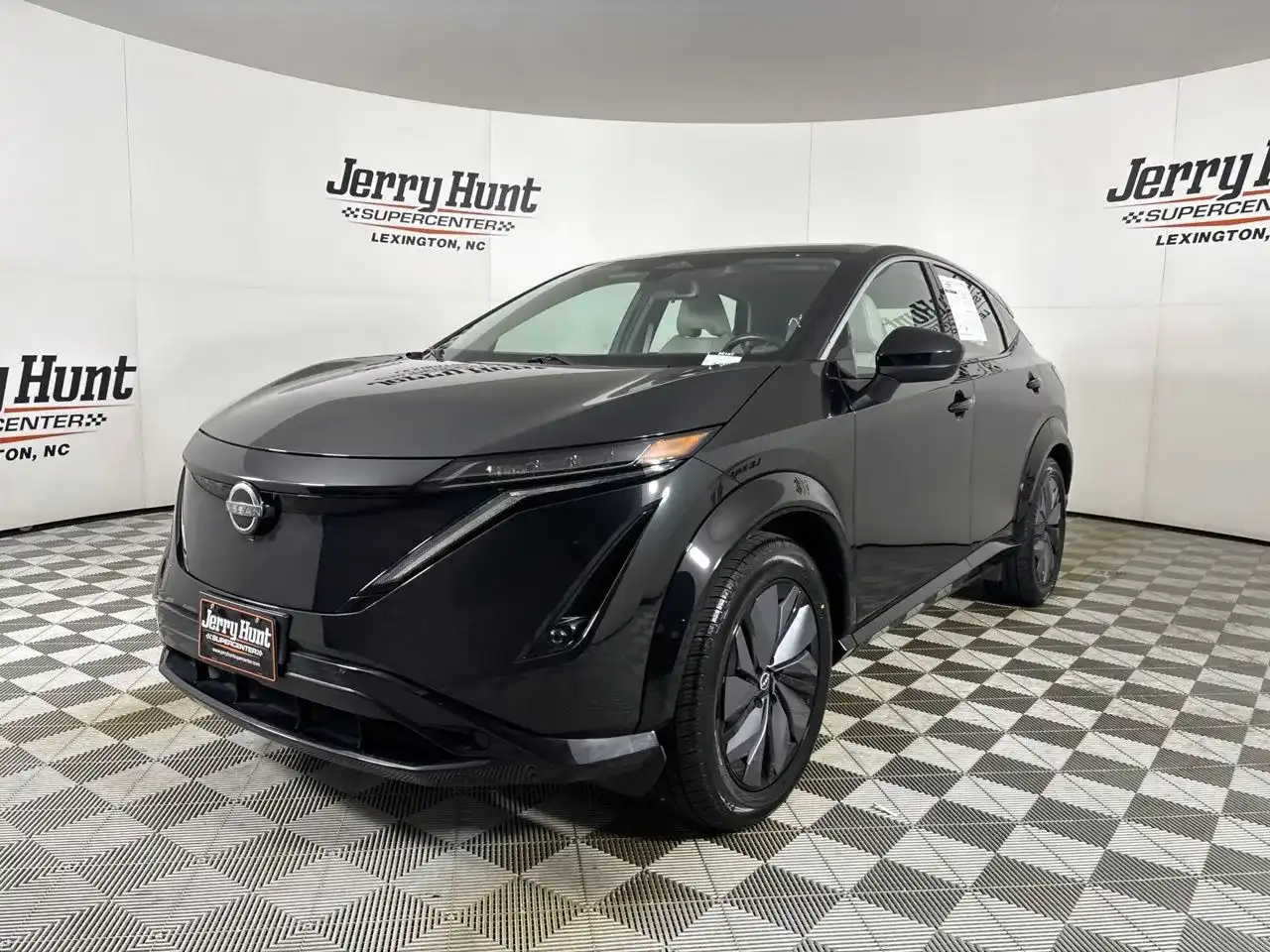 2023 Nissan Ariya Engage FWD's photo