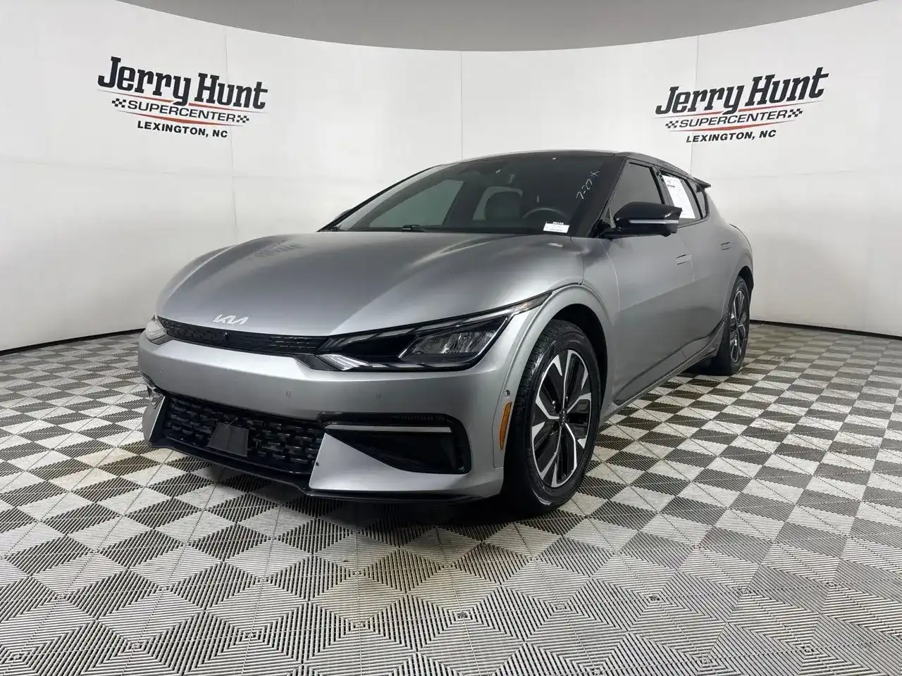 2023 Kia EV6 GT-Line's photo