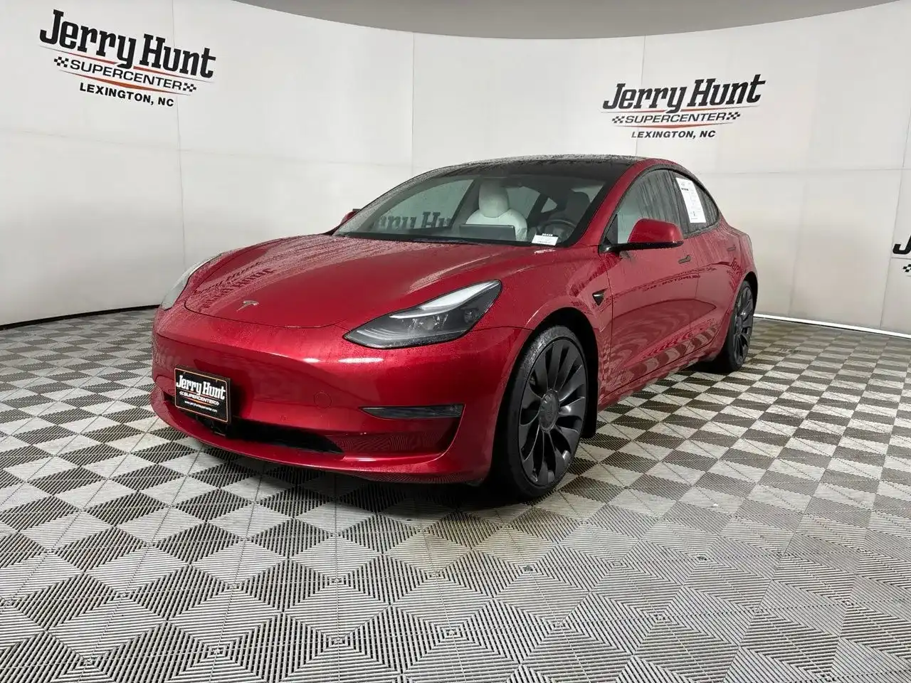 2022 Tesla Model 3 Performance Dual Motor All-Wheel Drive's photo