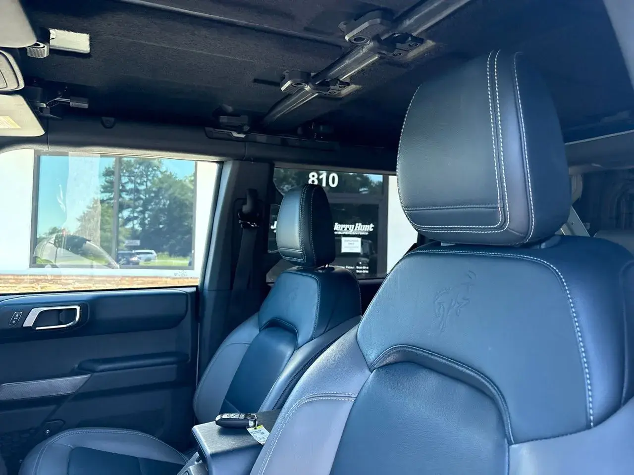 2021 Ford Bronco First Edition Advanced 4x4 photo 3