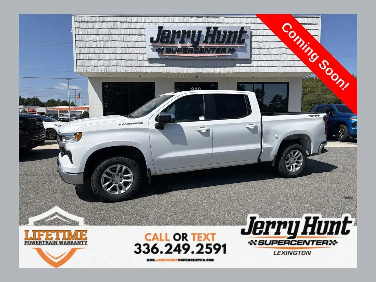 2024 Chevrolet Silverado 1500 LT 4WD Crew Cab Short Box 2FL photo 1