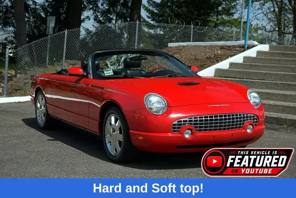 2003 Ford Thunderbird Deluxe's photo