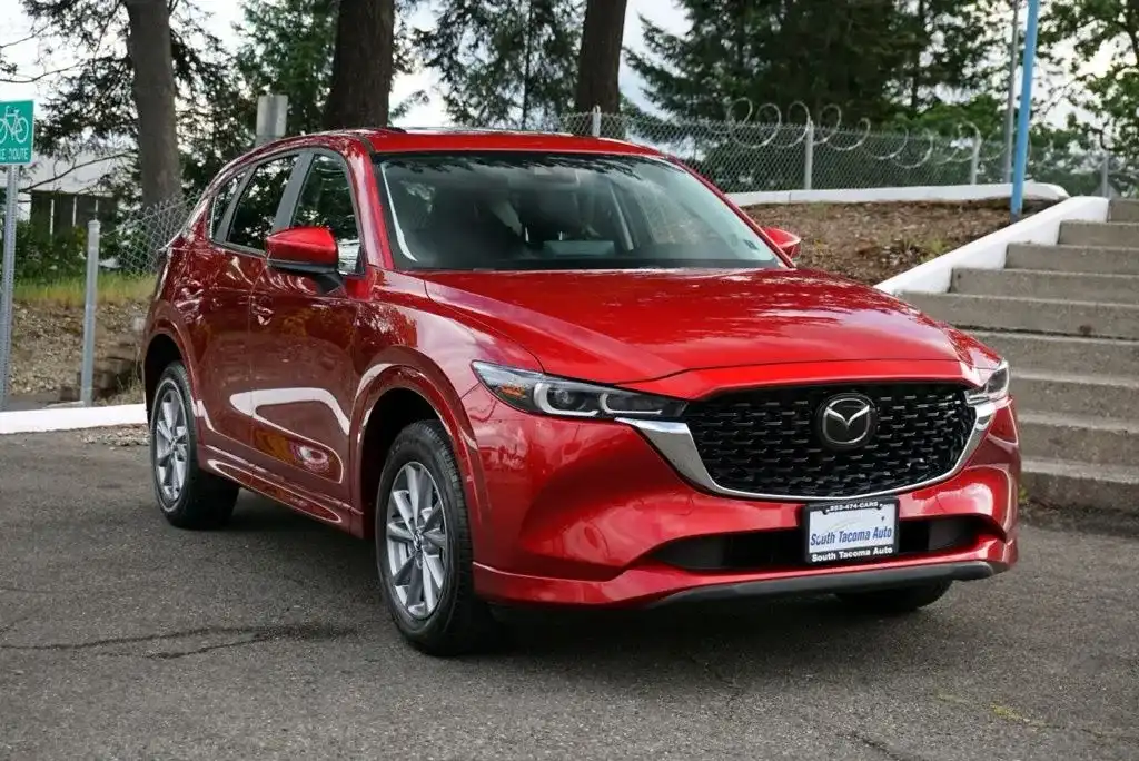 2025 Mazda CX-5 S Preferred package Auto AWD's photo