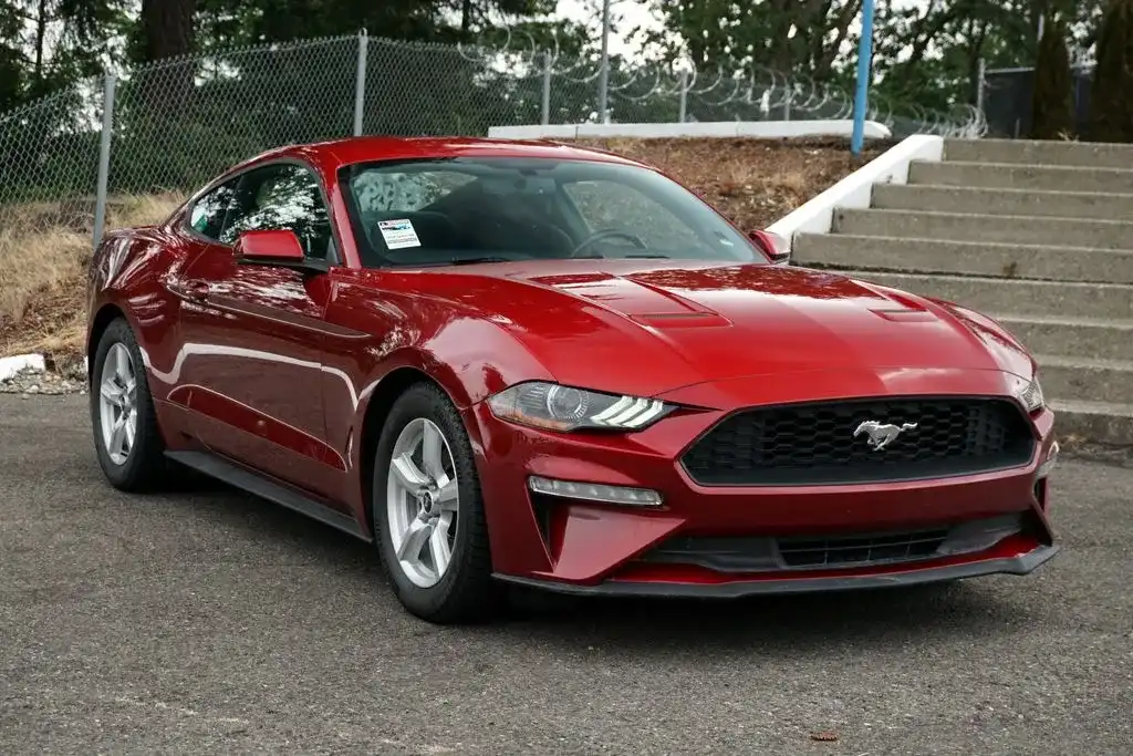 2018 Ford Mustang EcoBoost Coupe's photo