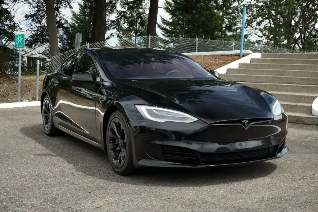 2018 Tesla Model S 75D's photo