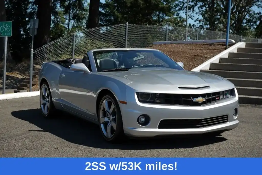 2011 Chevrolet Camaro 6.2 2SS Convertible's photo