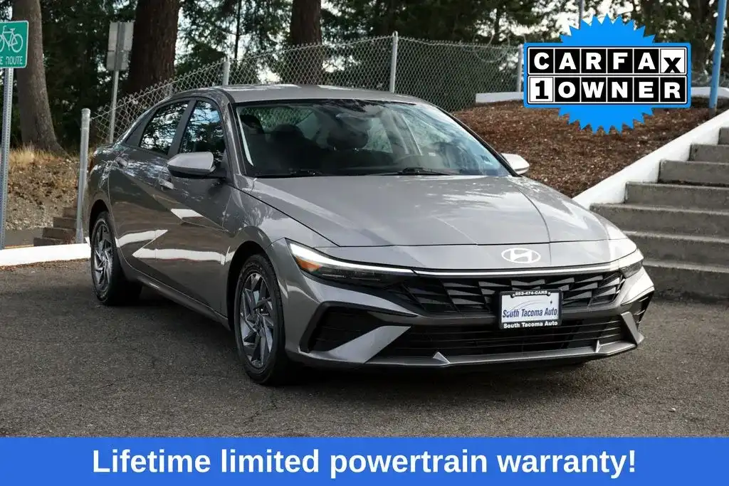 2024 Hyundai Elantra 2.0 SEL IVT's photo