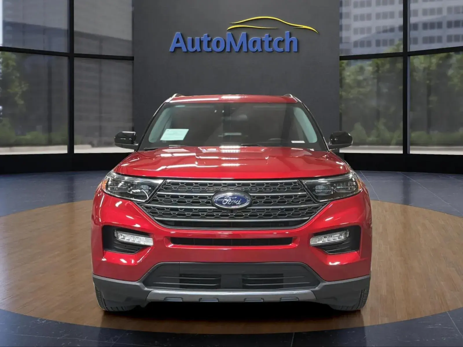 2024 Ford Explorer XLT 4WD photo 3