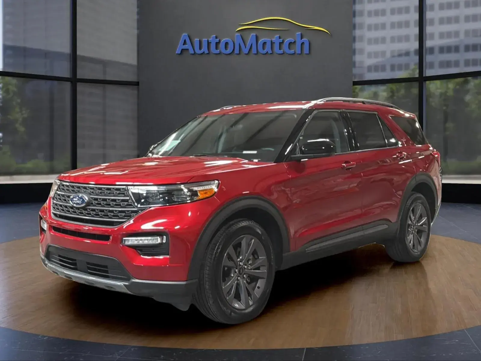 2024 Ford Explorer XLT 4WD photo 4