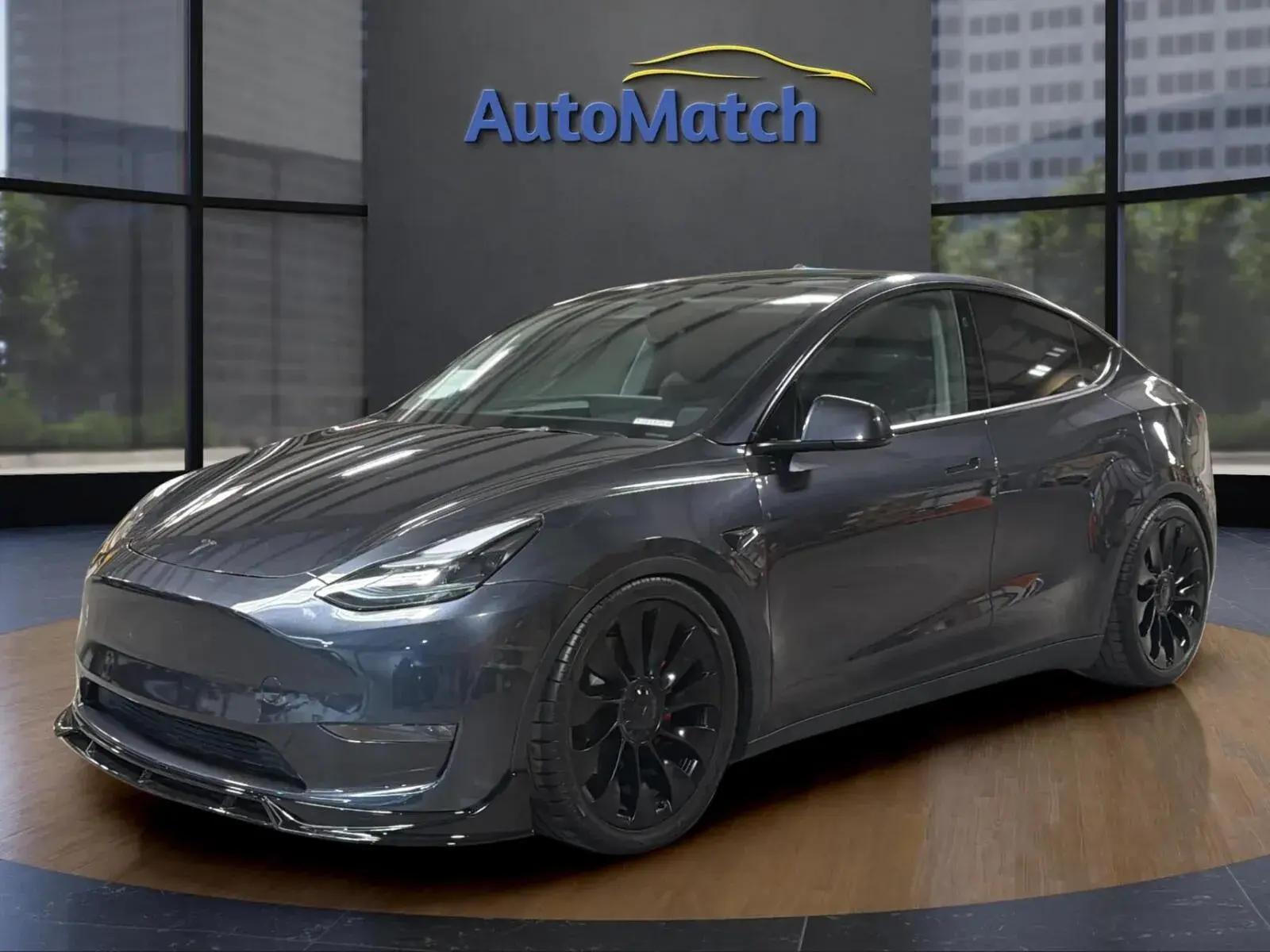 2025 Tesla Model Y Performance Dual Motor AWD photo 3