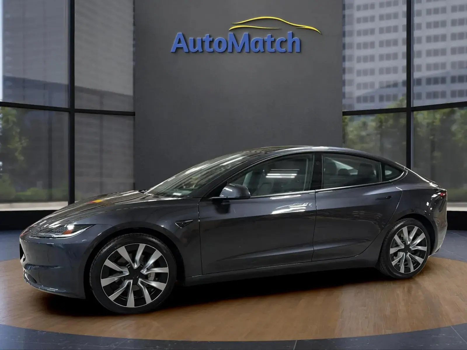 2025 Tesla Model 3 Long Range photo 5