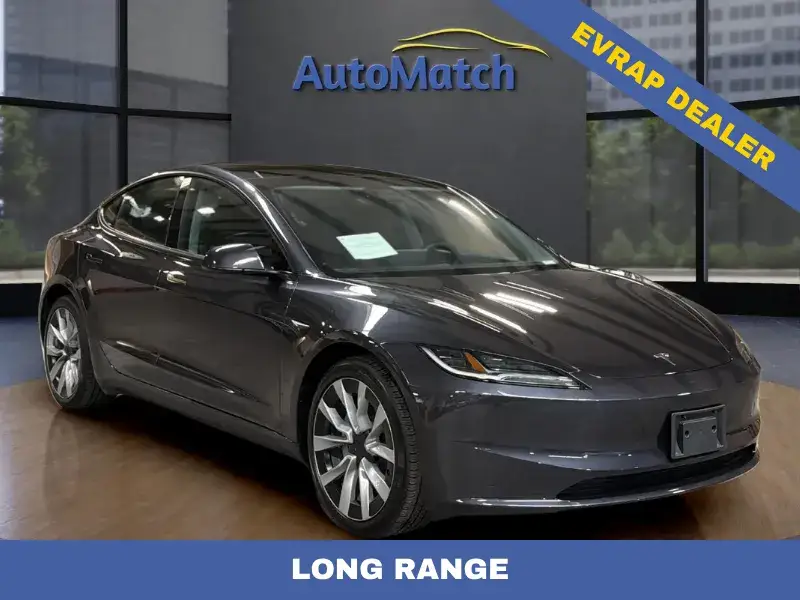 2025 Tesla Model 3 Long Range photo 1