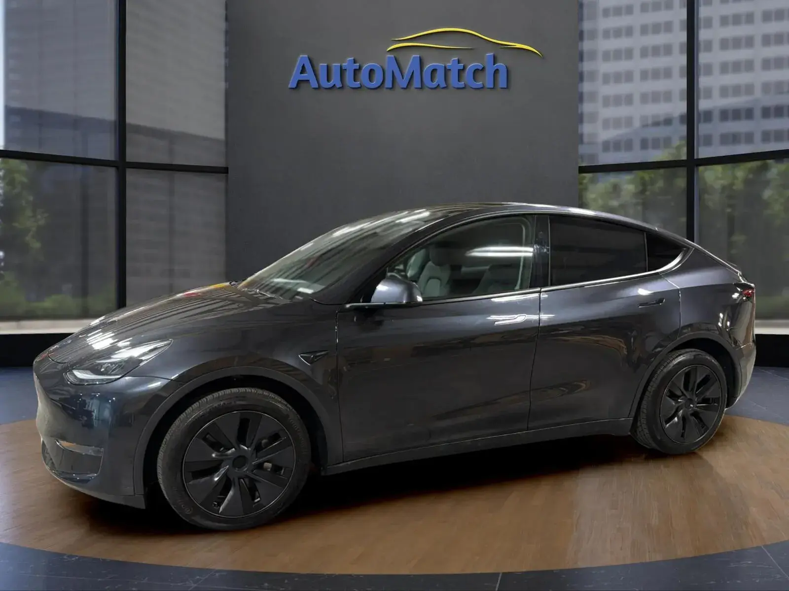 2024 Tesla Model Y Long Range Rear Wheel Drive photo 5