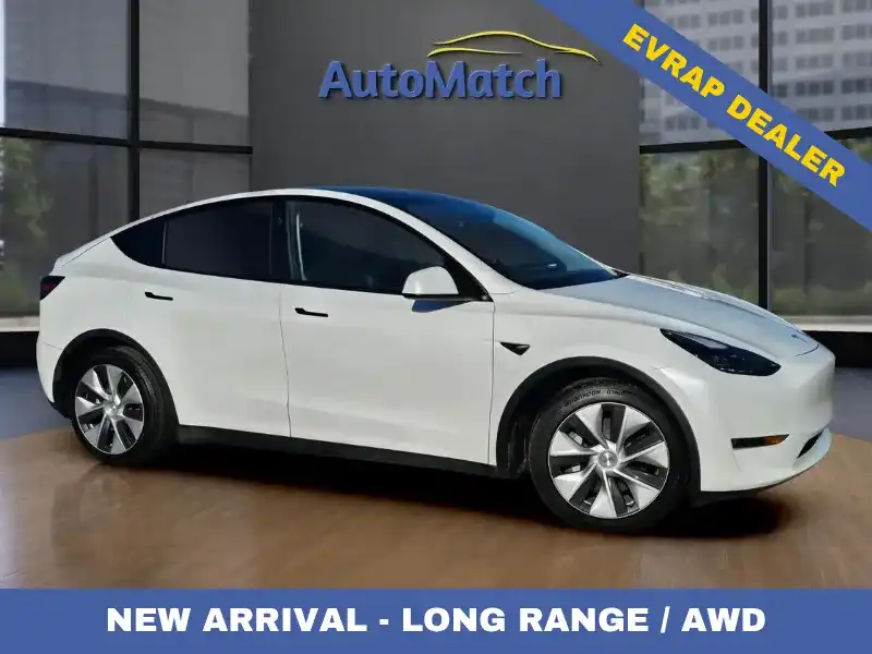 2025 Tesla Model Y Long Range Dual Motor All-Wheel Drive's photo