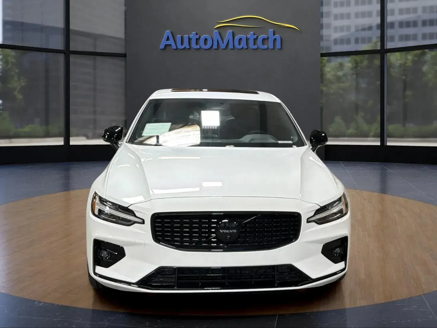 2024 Volvo S60 B5 Plus Black Edition AWD photo 3