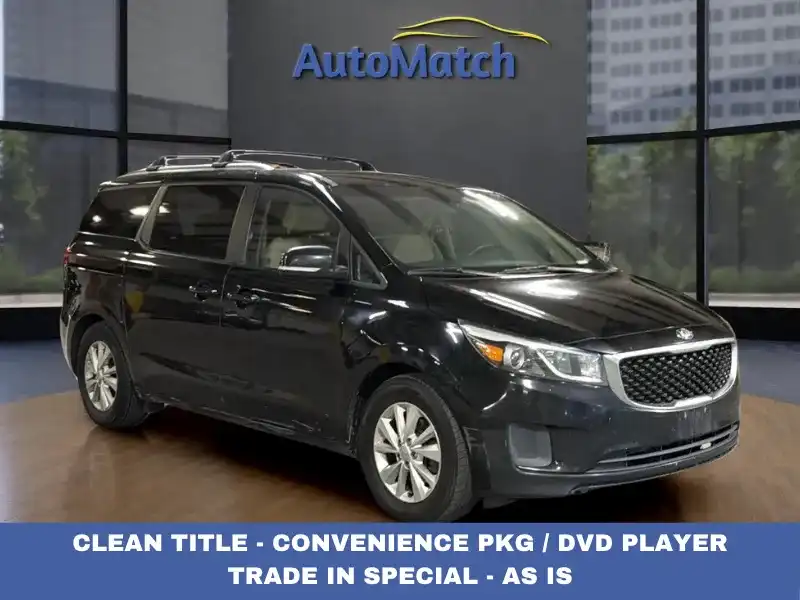 2016 Kia Sedona LX's photo