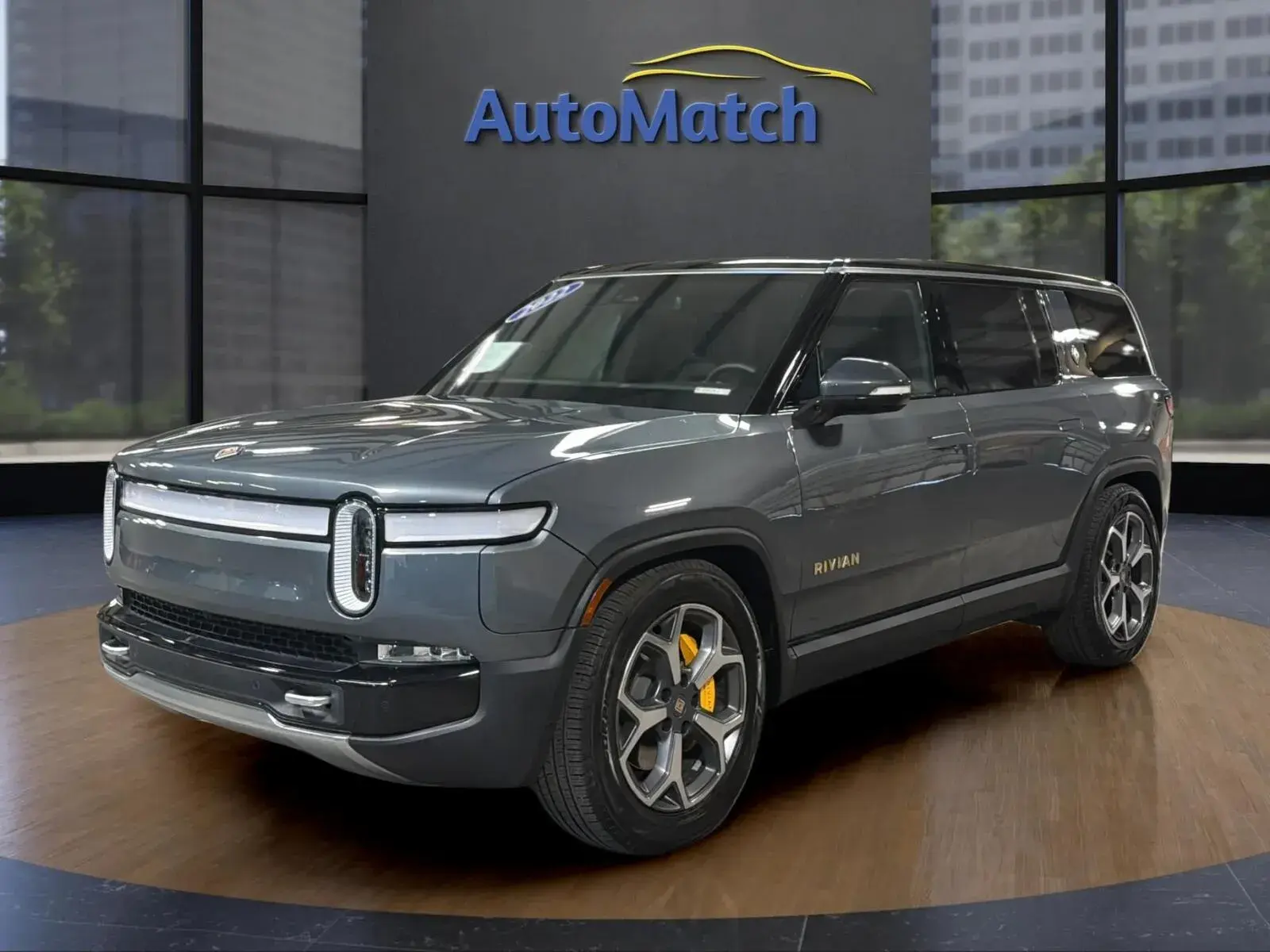 2022 Rivian R1S Launch Edition photo 3
