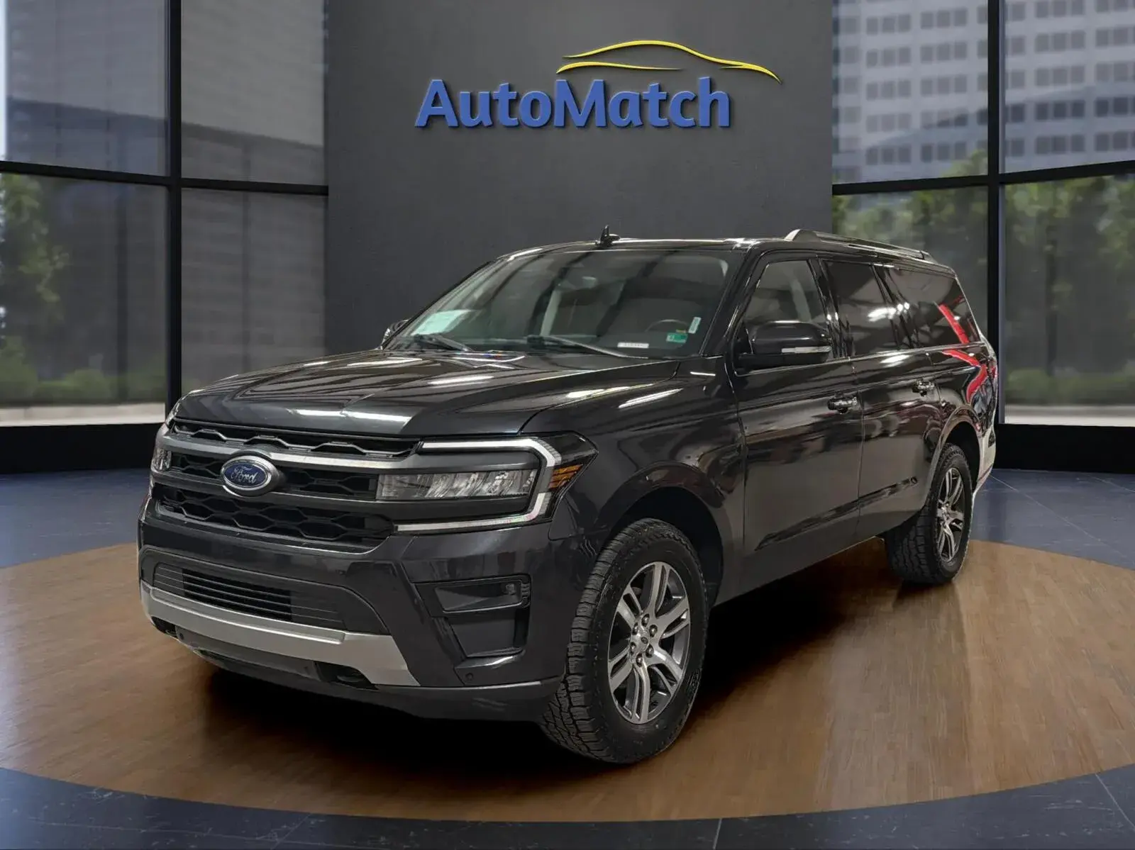 2023 Ford Expedition Limited 4WD MAX photo 4