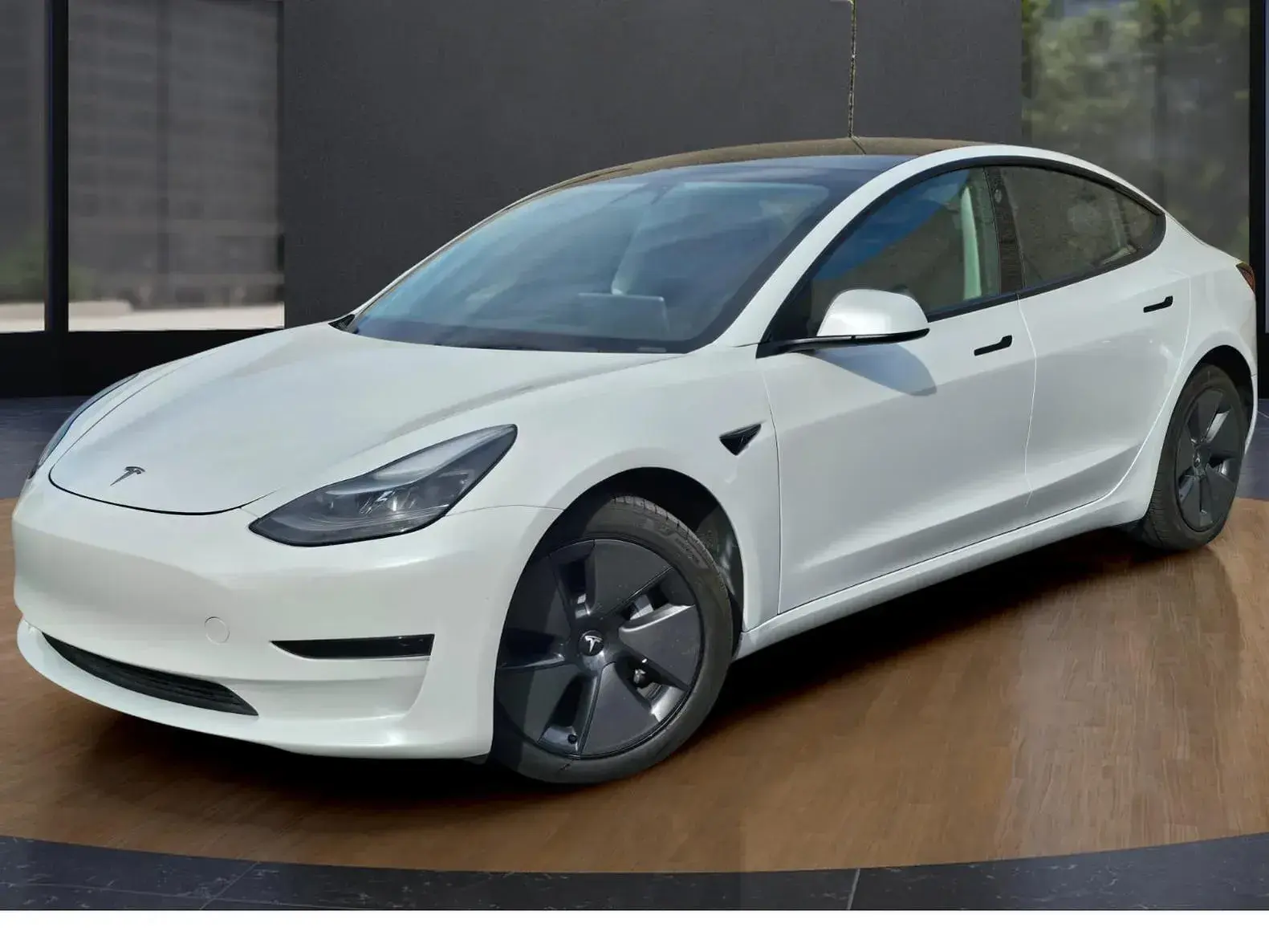 2023 Tesla Model 3 Base photo 3