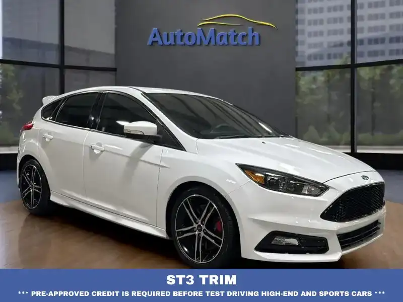 2017 Ford Focus 5 Door Hatch ST's photo