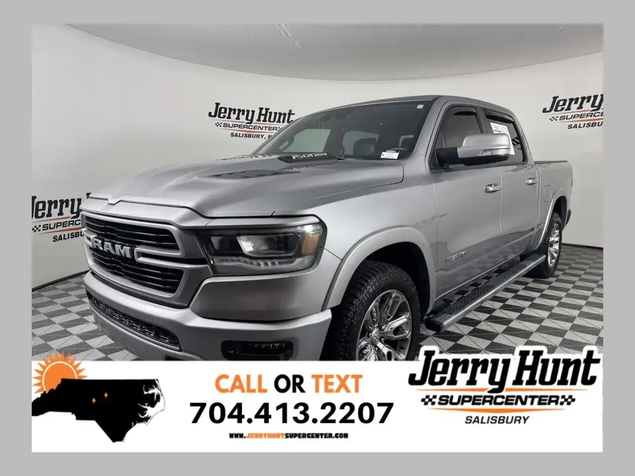 2021 RAM 1500 Laramie 4x4 Crew Cab 5'7's photo
