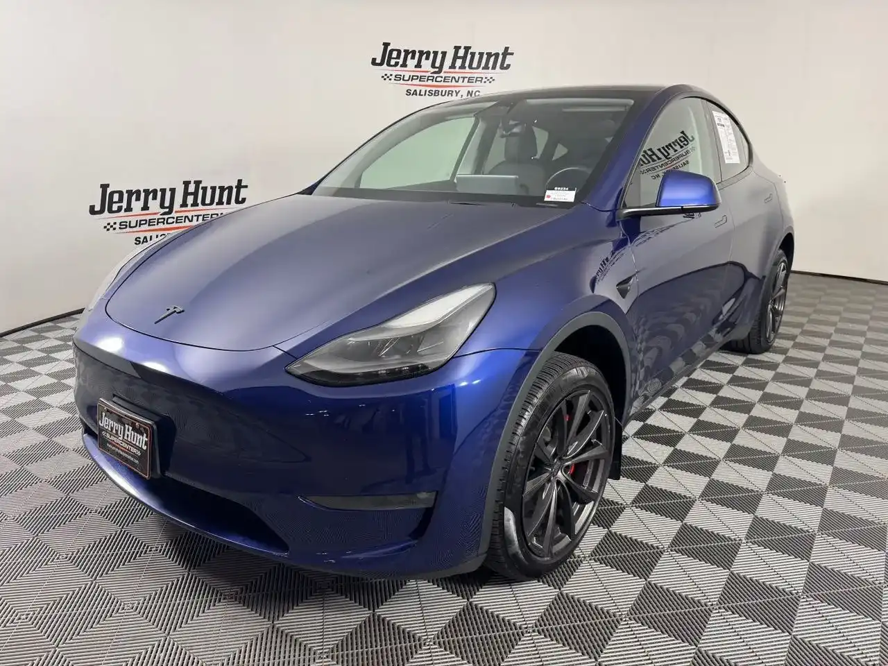 2023 Tesla Model Y Performance Dual Motor All-Wheel Drive's photo