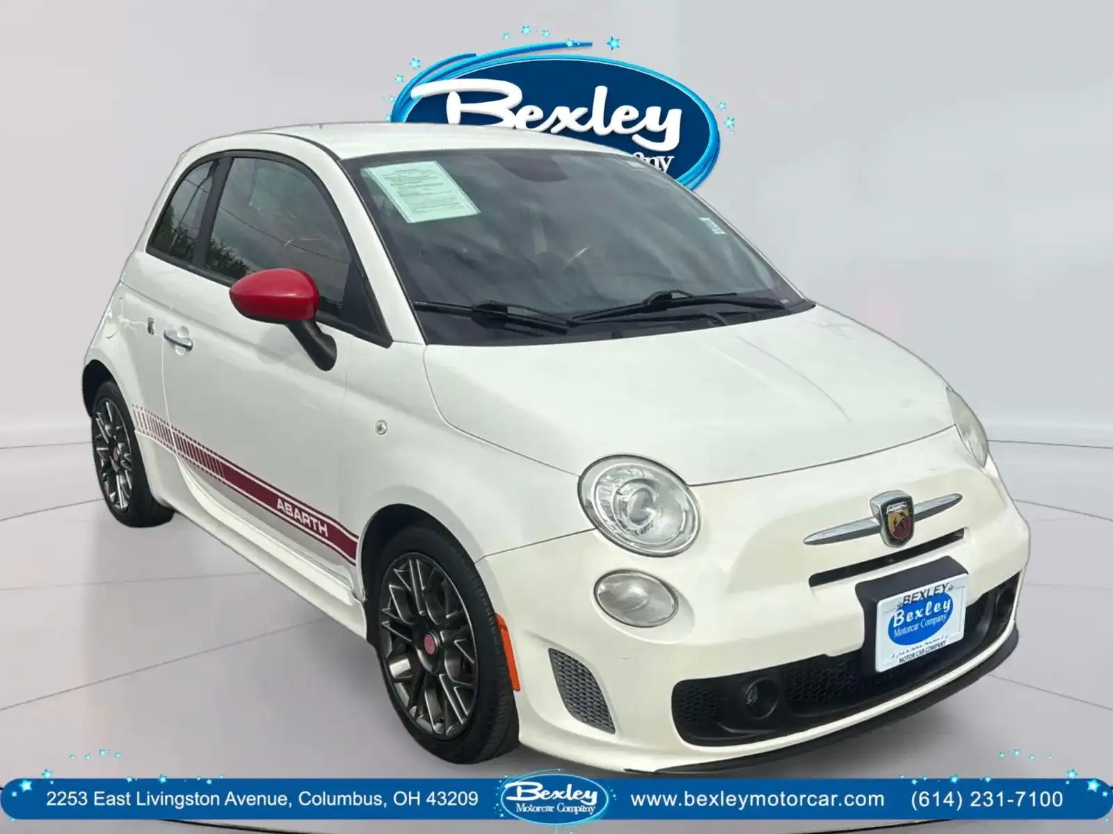 2015 FIAT 500 Abarth's photo