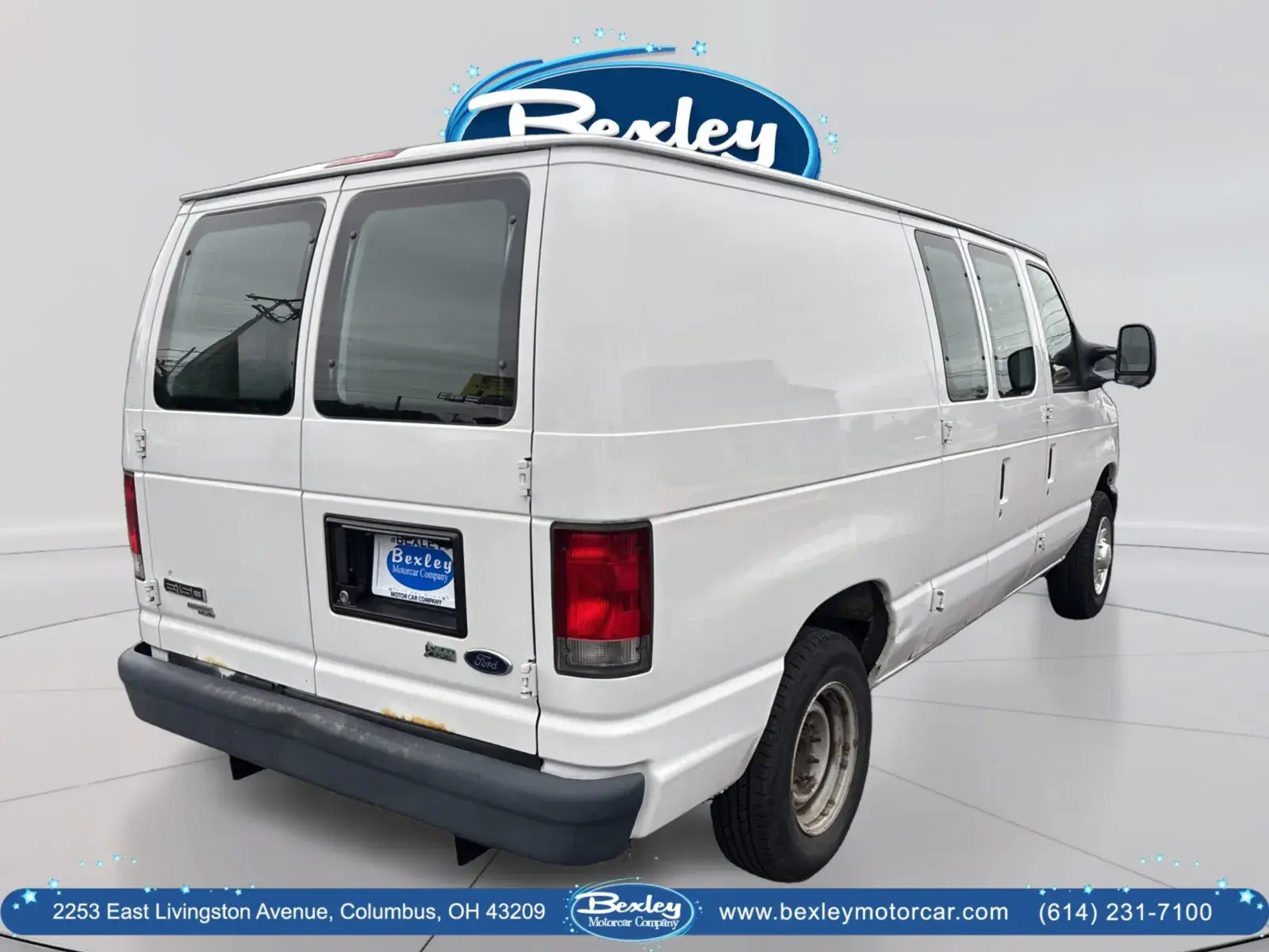 2013 Ford E-Series E-150 Van photo 5