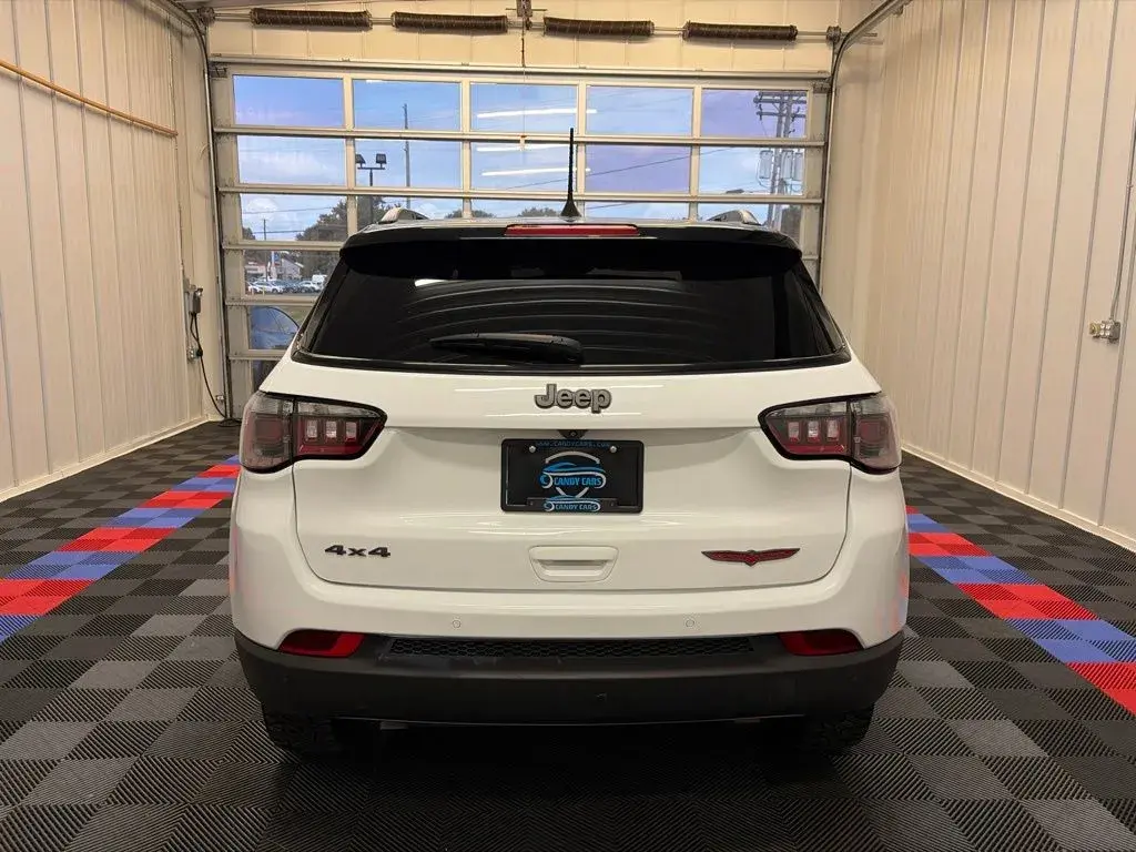 2025 Jeep Compass Trailhawk 4X4 photo 5