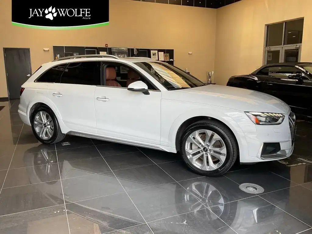 2023 Audi A4 allroad 45 Premium Plus quattro S tronic's photo