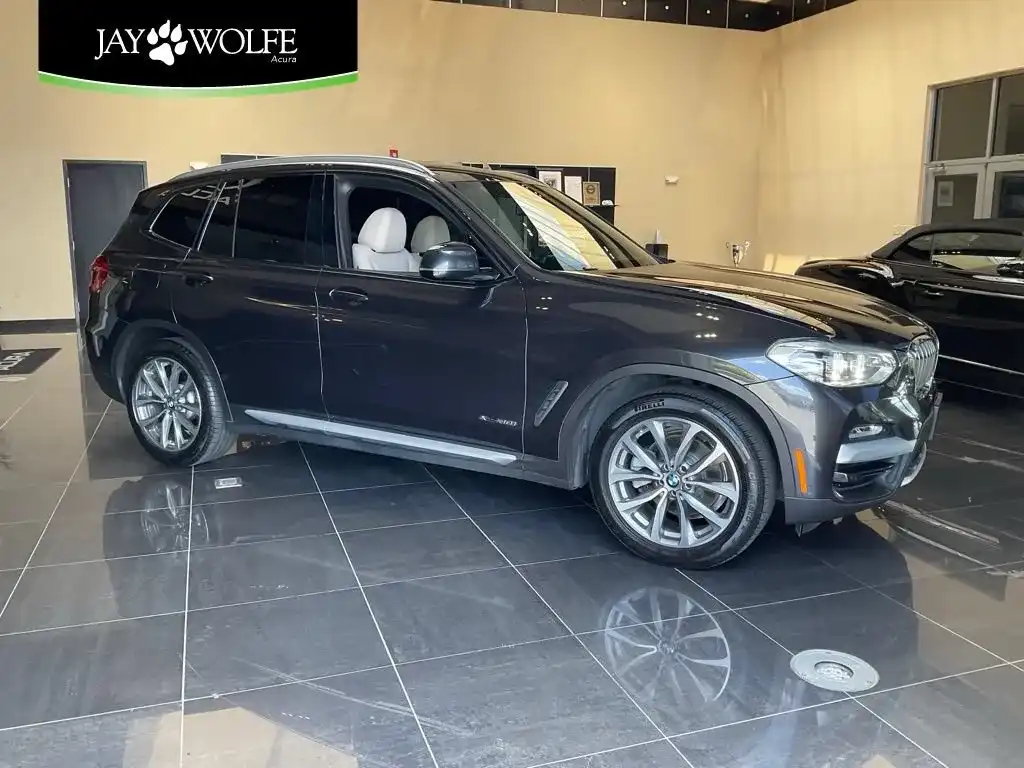 2018 BMW X3 xDrive30i's photo