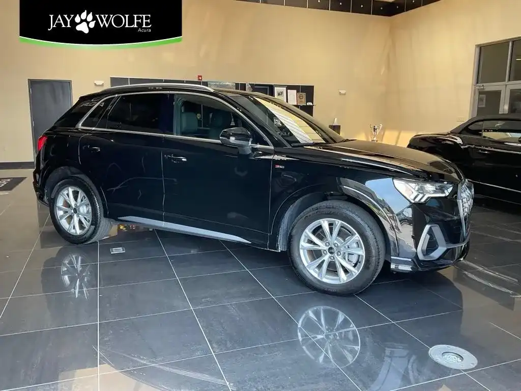 2023 Audi Q3 45 TFSI S Line Premium Plus quattro's photo
