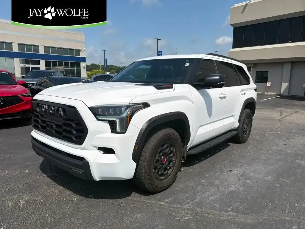2025 Toyota Sequoia TRD Pro 4WD i-FORCE MAX Hybrid's photo