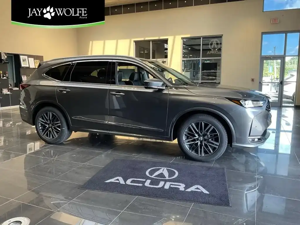 2026 Acura MDX SH-AWD Advance Package's photo