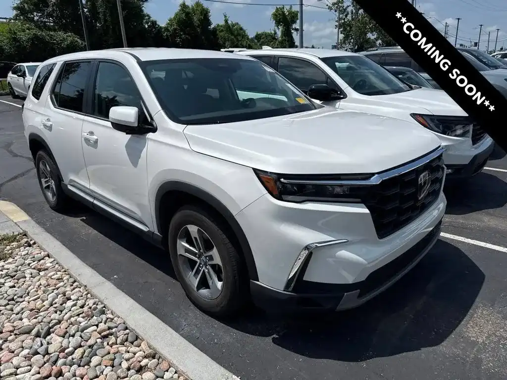 2023 Honda Pilot EX-L 7-Occupant AWD's photo