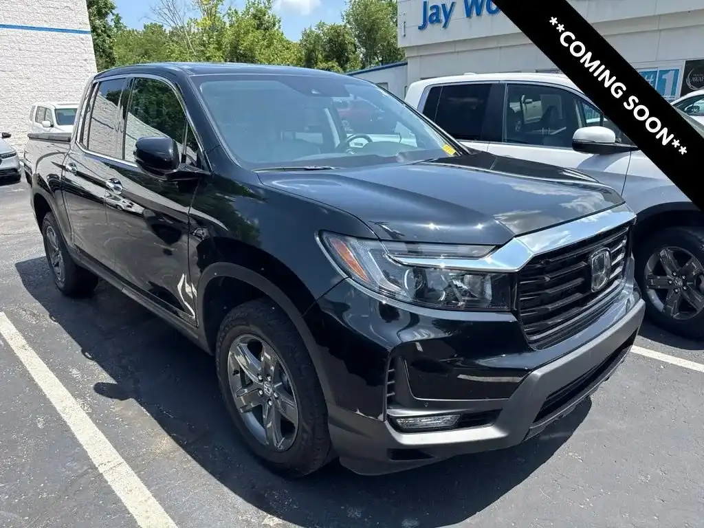 2023 Honda Ridgeline RTL-E AWD's photo