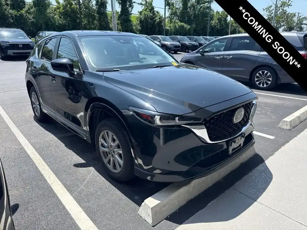 2025 Mazda CX-5 S Preferred package Auto AWD's photo