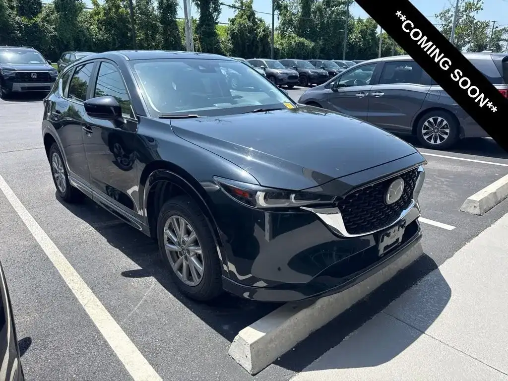 2025 Mazda CX-5 S Preferred package Auto AWD's photo