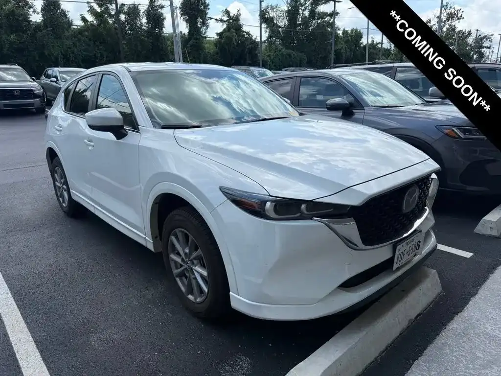 2025 Mazda CX-5 S Preferred package Auto AWD's photo