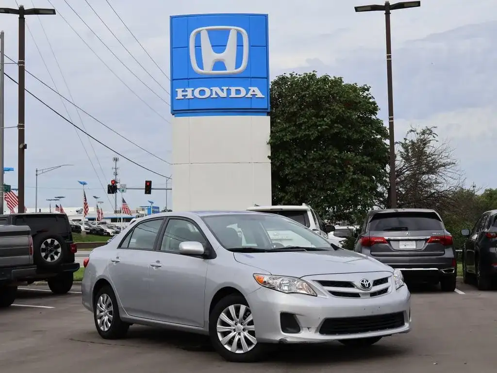 2012 Toyota Corolla LE AT's photo