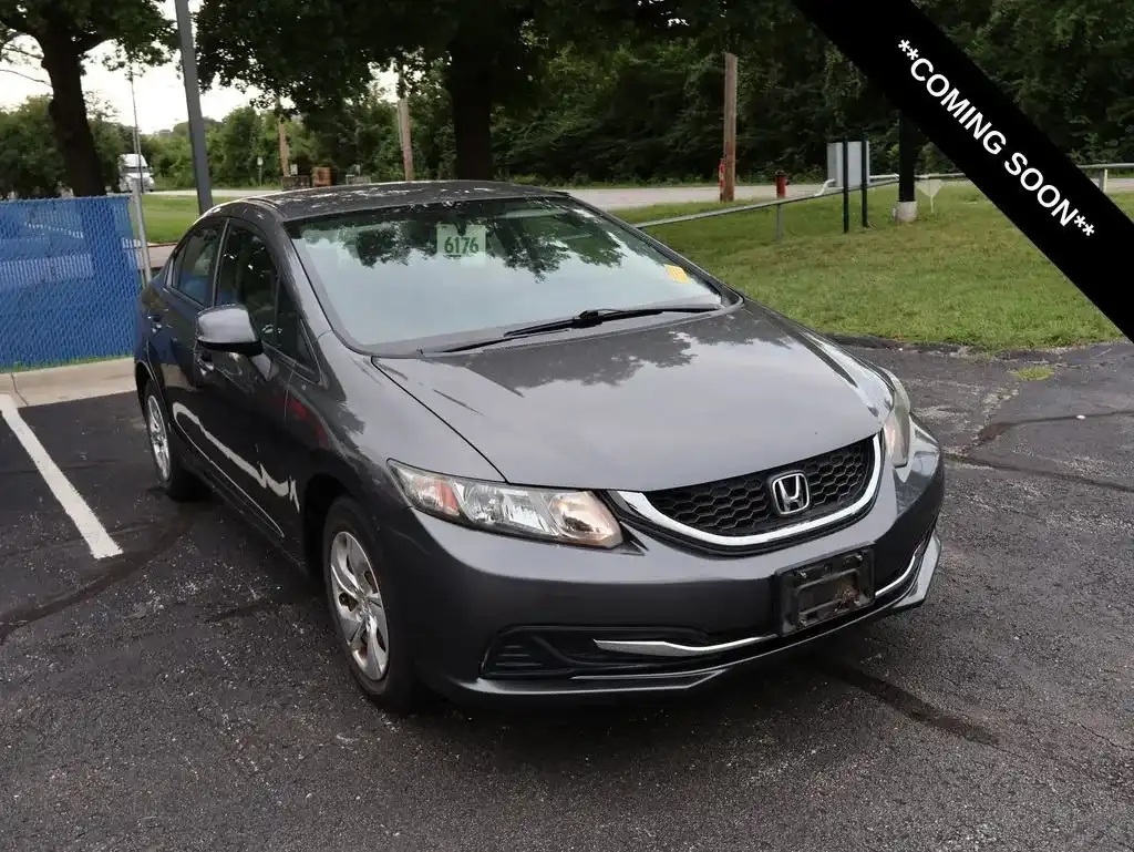 2013 Honda Civic LX Auto's photo