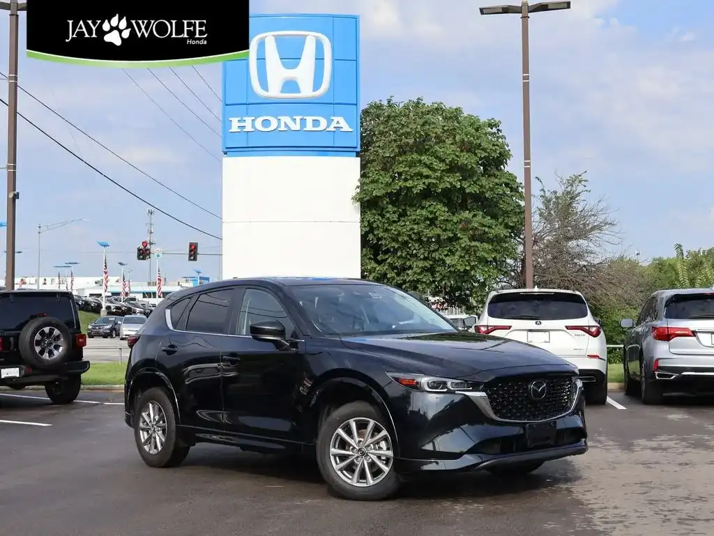 2025 Mazda CX-5 Preferred AWD Auto Package S's photo