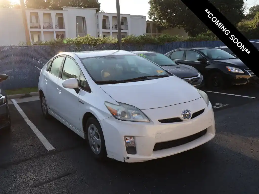 2011 Toyota Prius IV's photo