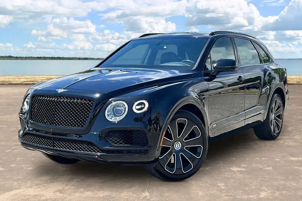 2020 Bentley Bentayga V8's photo