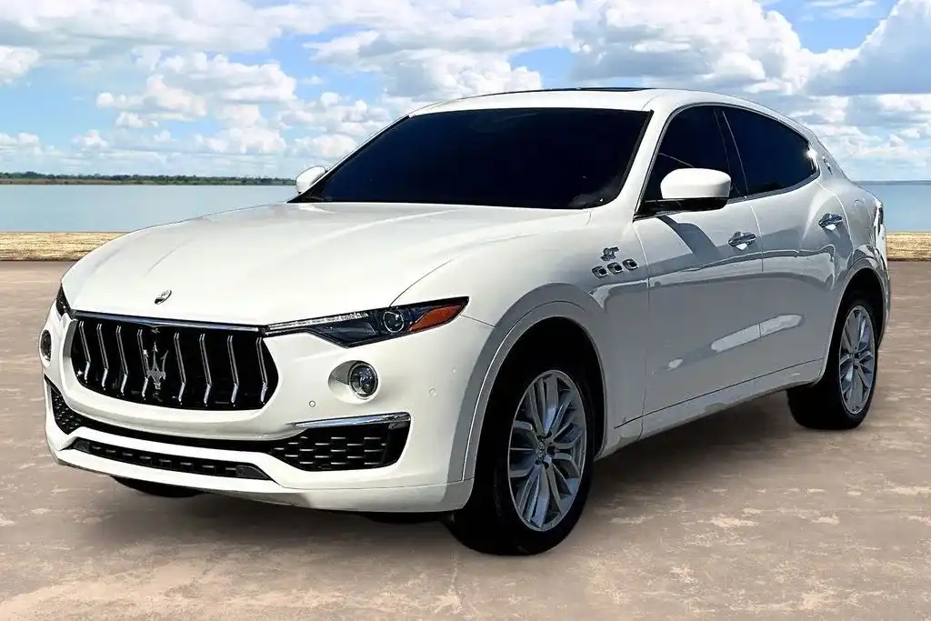 2022 Maserati Levante GT's photo