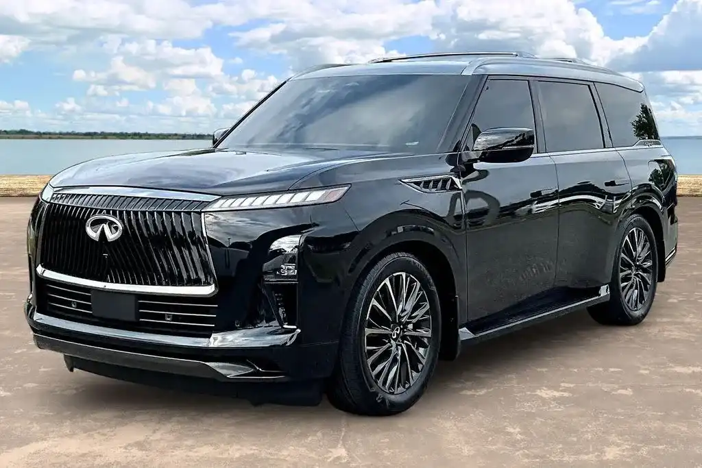 2026 INFINITI QX80 Autograph 4WD's photo
