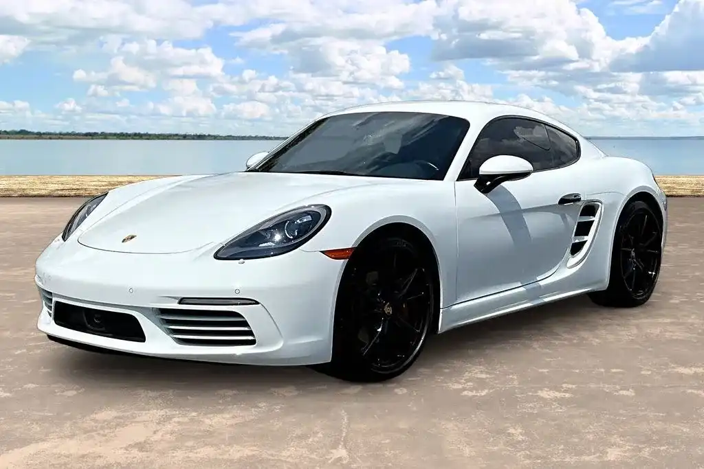 2023 Porsche 718 Cayman's photo