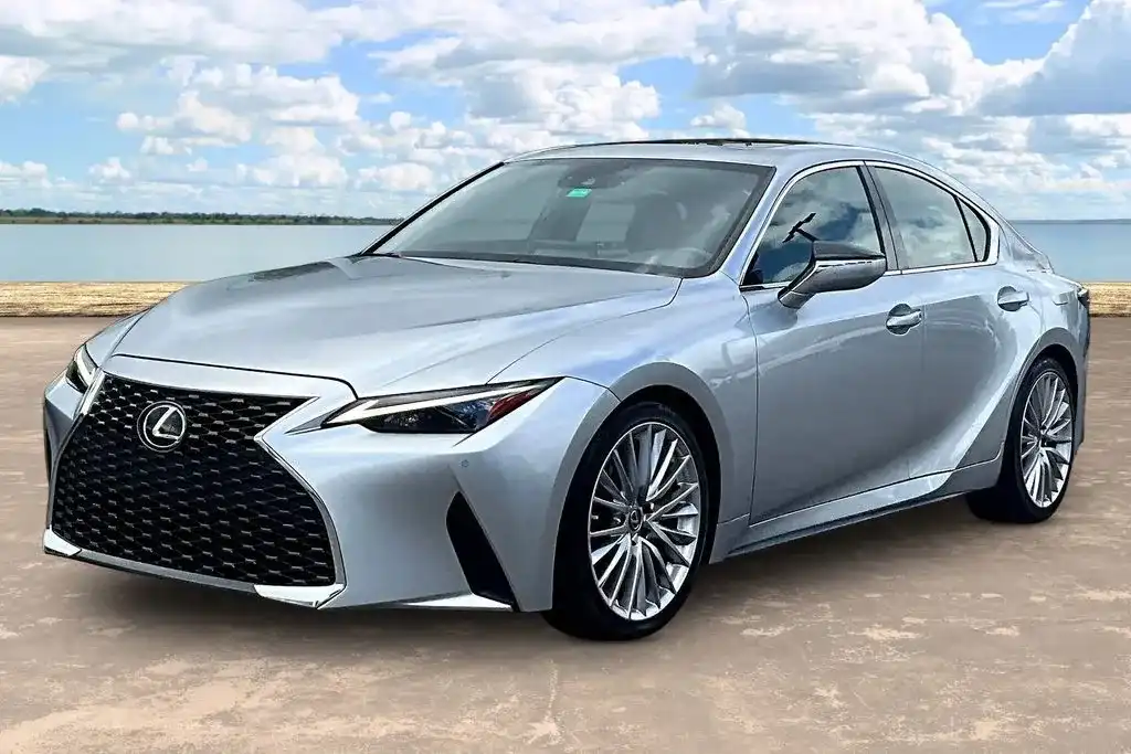 2022 Lexus IS 350 300 RWD's photo