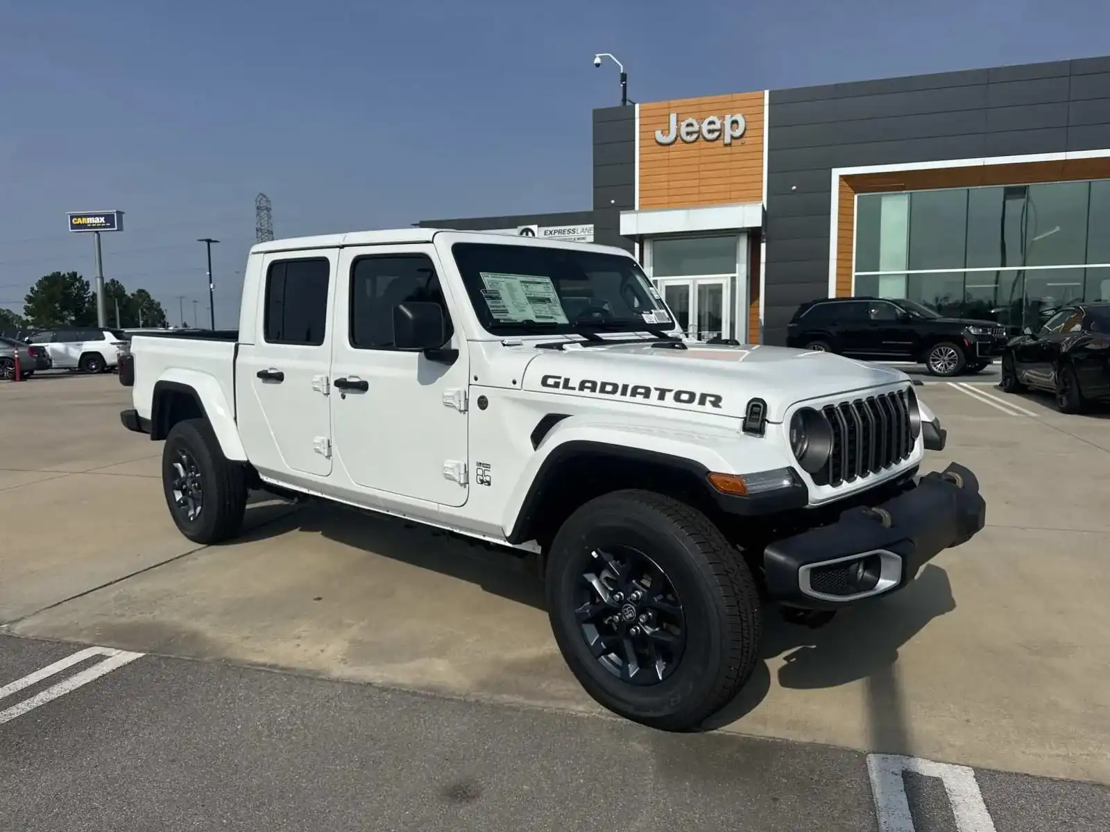 2026 Jeep Gladiator 85th Anniversary Edition Auto's photo