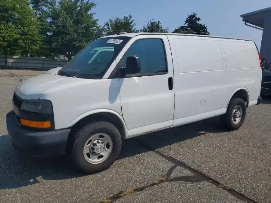 2019 Chevrolet Express Work Van HD 2500's photo